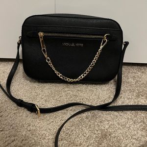 Michael Kors Jet Set Crossbody with chain